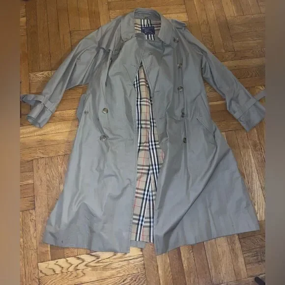 COPY - Long Kensington Heritage Trench Coat - Picture 3 of 6